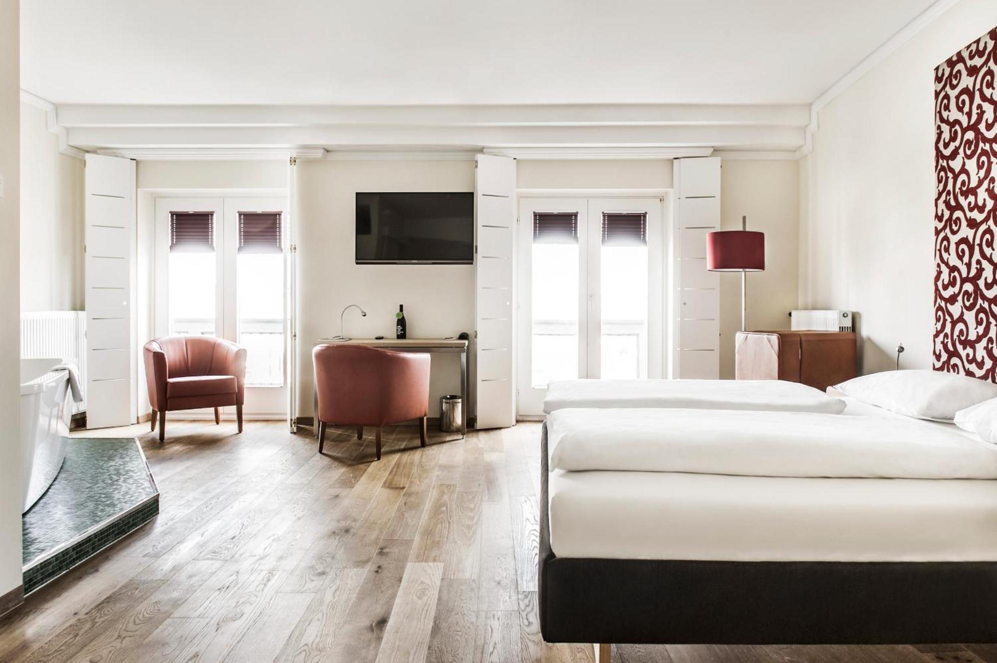 Hotel Weitzer Graz - Centre Of Graz Extérieur photo